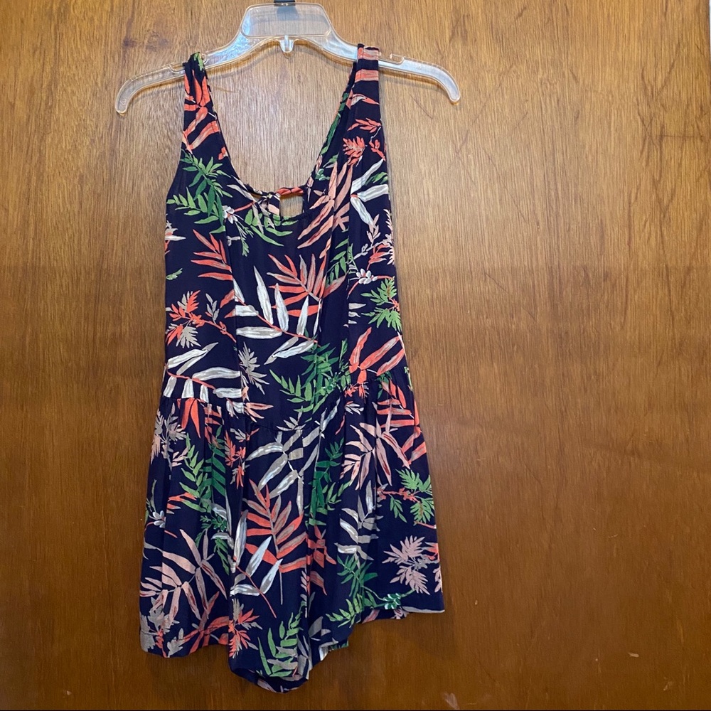 delia*s romper